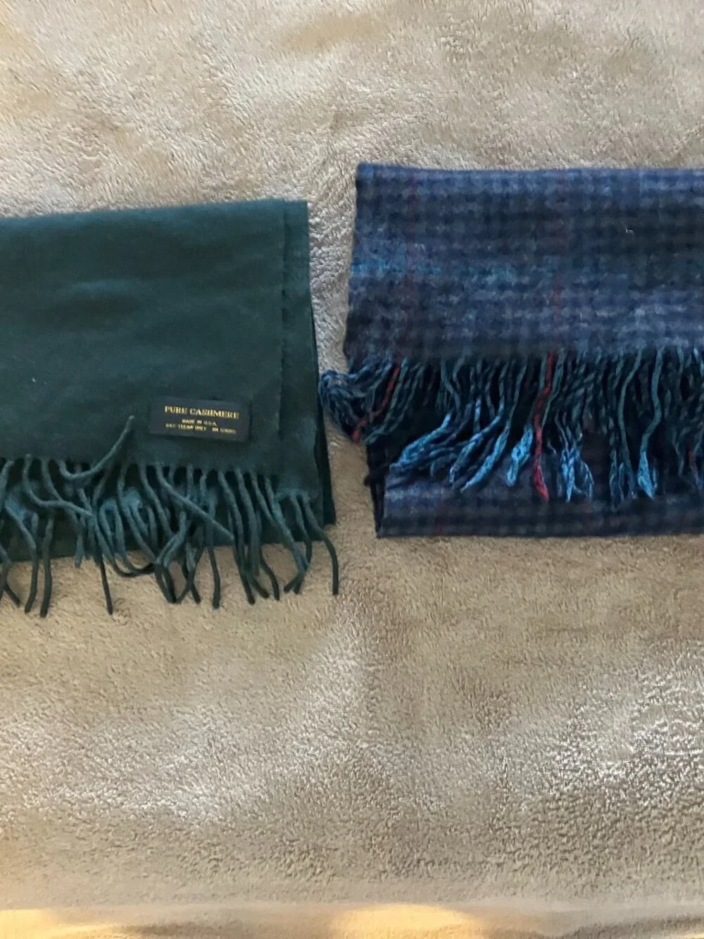 Darien Sport Shop 1. Pure Cashmere Scarf Hunter Greene 2. Houndstooh Camel Hair